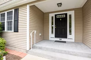 18 Captain Carlson Way, West Bridgewater, MA 02379 - Photo 4