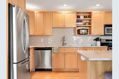 201 K Street #4, Boston, MA 02127 - Photo 6