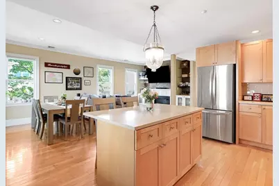 201 K Street #4, Boston, MA 02127 - Photo 4
