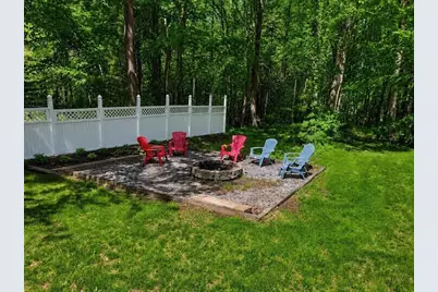 7 Hartwell Rd, Oxford, MA 01537 - Photo 36