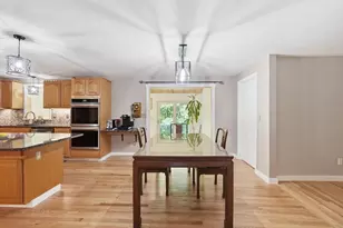 7 Hartwell Rd, Oxford, MA 01537 - Photo 8