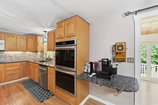 7 Hartwell Rd, Oxford, MA 01537 - Photo 6