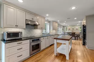 322 Concord Rd, Wayland, MA 01778 - Photo 2