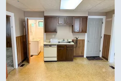 5 Anna St, Worcester, MA 01606 - Photo 16
