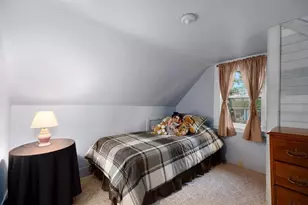 102 Orange St, Reading, MA 01867 - Photo 14