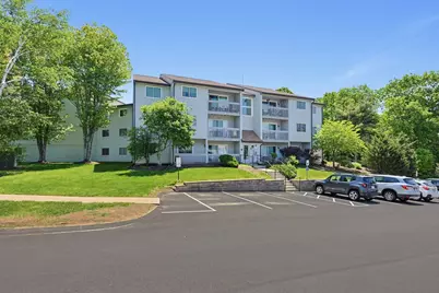 1811 Franklin Crossing Road #1811, Franklin, MA 02038 - Photo 2