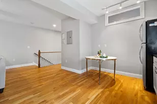734 E 6th St, Boston, MA 02127 - Photo 4