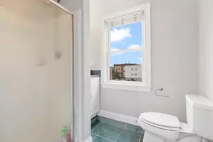 734 E 6th St, Boston, MA 02127 - Photo 14