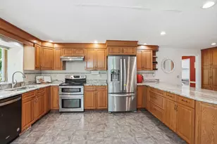 40 Granite St, Hopkinton, MA 01748 - Photo 6