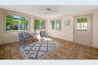 5 Palmer Rd, Beverly, MA 01915 - Photo 12