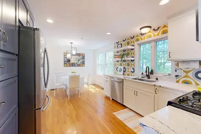 995 Trapelo Road #3, Waltham, MA 02452 - Photo 2