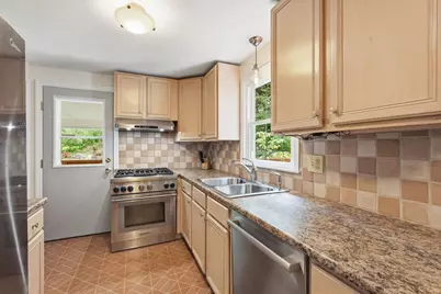 87 Logtown Rd, Amherst, MA 01002 - Photo 16