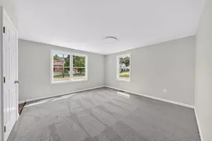 61 Stevens Rd, Swansea, MA 02777 - Photo 18