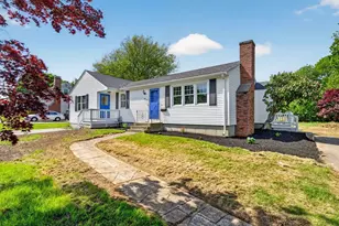 61 Stevens Rd, Swansea, MA 02777 - Photo 1