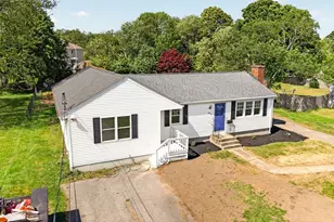 61 Stevens Rd, Swansea, MA 02777 - Photo 2