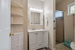 6 Amherst St, Billerica, MA 01821 - Photo 22