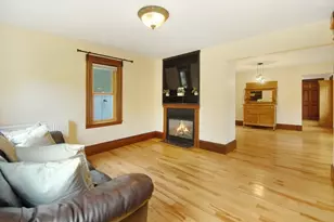 1832 Main St, Concord, MA 01742 - Photo 2