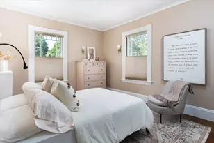 22 Regent St, Newton, MA 02465 - Photo 18