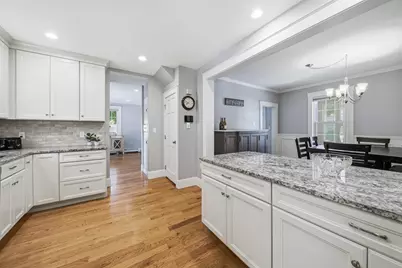 17 Garden Rd, Stoneham, MA 02180 - Photo 14