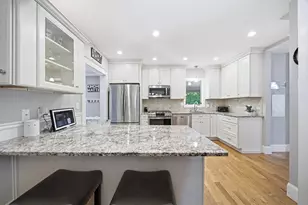 17 Garden Rd, Stoneham, MA 02180 - Photo 12