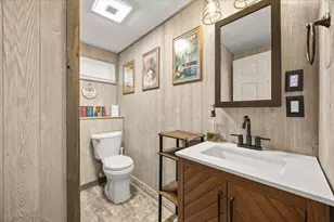359 Plain St, Brockton, MA 02302 - Photo 20