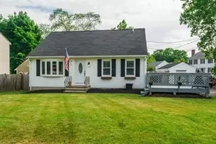 359 Plain St, Brockton, MA 02302 - Photo 2