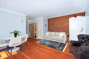 1064 Beacon St, Brookline, MA 02446 - Photo 4