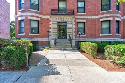 1064 Beacon St #12A, Brookline, MA 02446 - Photo 2