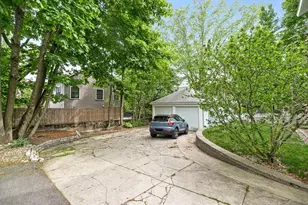 186 Pleasant St, Arlington, MA 02476 - Photo 36