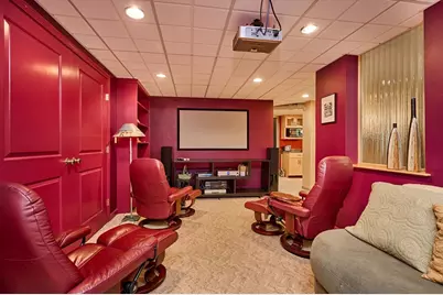 63 Prospect St., Northampton, MA 01060 - Photo 34