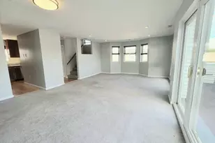391 Hyde Park Ave, Boston, MA 02131 - Photo 4