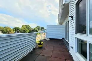 391 Hyde Park Ave, Boston, MA 02131 - Photo 12
