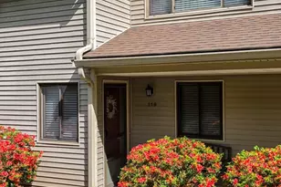 119 Highwood Dr, Franklin, MA 02038 - Photo 2