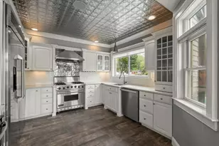 35 Doty Ave, Danvers, MA 01923 - Photo 10