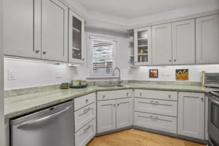 45 Main St, Wareham, MA 02571 - Photo 12