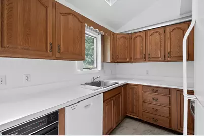 53 S Walnut St #3, Quincy, MA 02169 - Photo 8