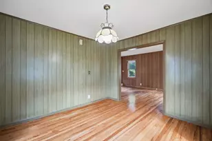 115 Connecticut Ave, Springfield, MA 01104 - Photo 14