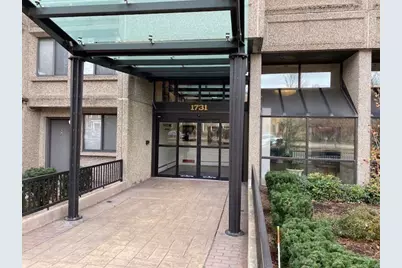 1731 Beacon Street #711, Brookline, MA 02445 - Photo 28
