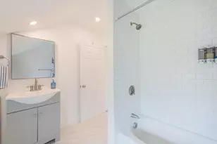 58 Pond St, Swansea, MA 02777 - Photo 20
