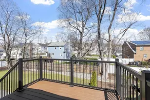 6 Center, Amesbury, MA 01913 - Photo 10