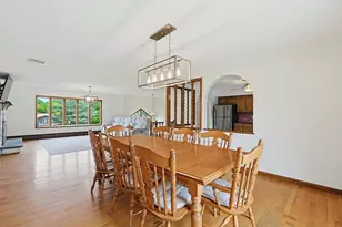 7 Diane Way, Westport, MA 02790 - Photo 10