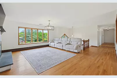 7 Diane Way, Westport, MA 02790 - Photo 8
