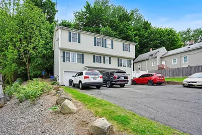 264 E Main St, Chicopee, MA 01020 - Photo 2