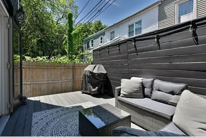 14 F St, Boston, MA 02127 - Photo 18
