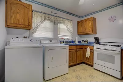 44 Cottage Park Rd, Winthrop, MA 02152 - Photo 16