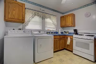 44 Cottage Park Rd, Winthrop, MA 02152 - Photo 16