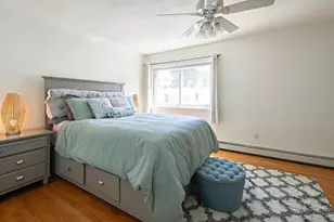 1 Charles St, Reading, MA 01867 - Photo 12