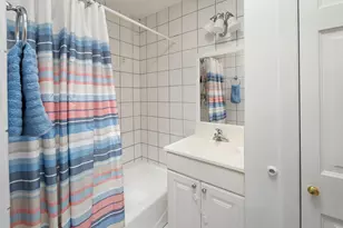 1 Charles St, Reading, MA 01867 - Photo 18