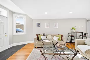 352 Tappan St, Brookline, MA 02445 - Photo 8