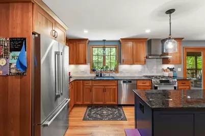 261 Pine Hill Rd, Chelmsford, MA 01824 - Photo 6